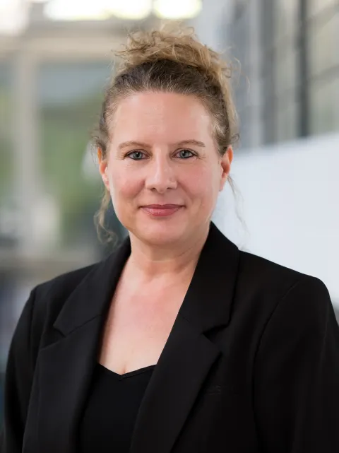 Melanie Schäfer, Abteilungsleitung Leasing Operations